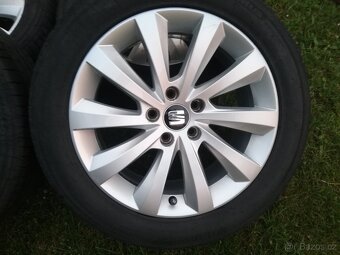 alu Seat Alhambra,VW Sharan,letní 225/50/17 zánovní pneu - 2