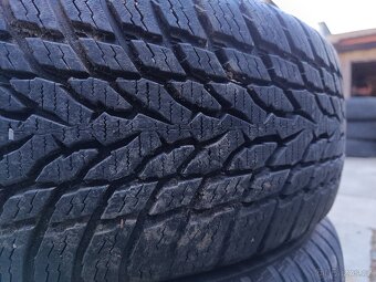 175/65 R14 zimní 2 ks Nokian 7mm - 2