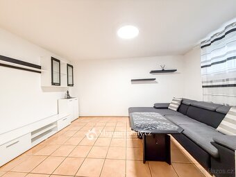 Pronájem vybaveného cihlového bytu 2+kk, 46 m², ul. Chelčick - 2