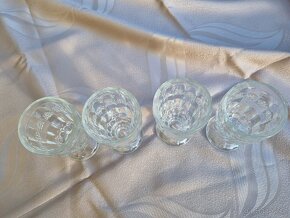 Skleničky -číšky - 2