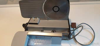 Elektrický kráječ HYUNDAI - 2