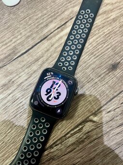 Apple Watch SE - 2