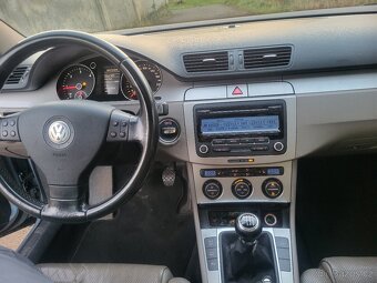 Volkswagen passat B6 2.0TDI 103kw CBAB common rail 4motion - 2