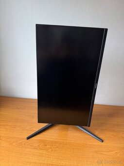 Monitor 27" Samsung Odyssey G3 - 2