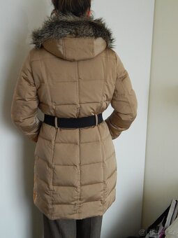 Dámský pérový kabát vel. M, zn. Mango - 2