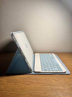 Klávesnice iPad Pro 11” a Air 4, 5, 6, 7 gen. - 2