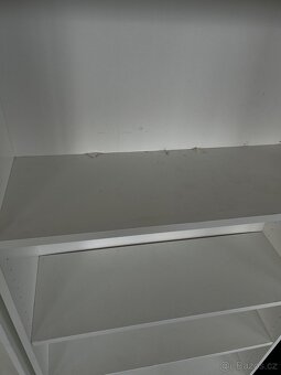 Regál/Knihovna IKEA - 2