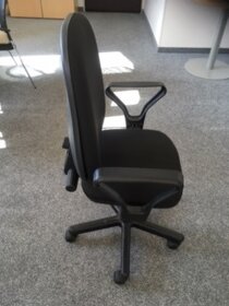 Kancelářská židle - 2