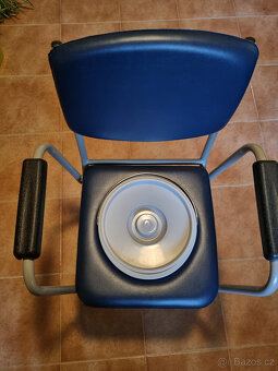 TOALETNÍ  KŘESLO - 2