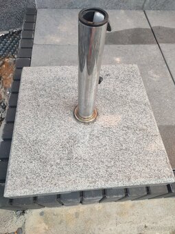 Stojan na slunečník - 2