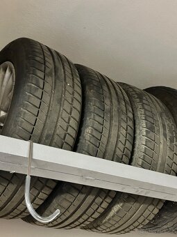 BMW kola R16 225/55 - 2