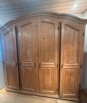 Krásná ložnice z robustního masivu,6509 - 2