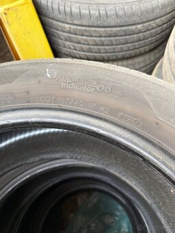 Pneu 235/55r18 - 2