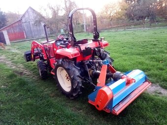 Malotraktor , traktor , Hinomoto - 2