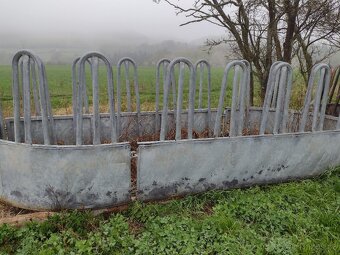 Krmiště pro skot - 2