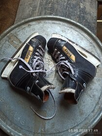 Brusle botas - 2