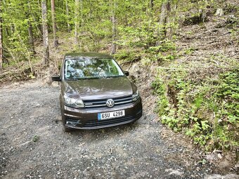 Volkswagen Caddy 5 míst, TGi, servisní historie VW - 2