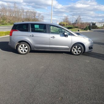 Peugeot 5008 - 2