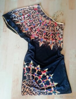 Extravagantní značkové šatičky Metrofive S/M - 2