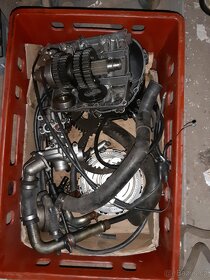 Nahradni dily Yamaha R1 2000r - 2