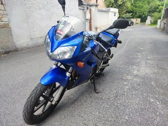 Honda CBR 125R (2004) - 2