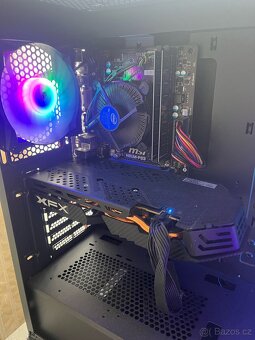 Intel GAMER SE4 580 - herni PC - téměř nový - 2