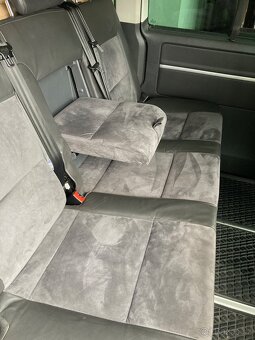 Volkswagen VW T5 Multivan Highline 2.5 TDI 96kW 4x4 - 2