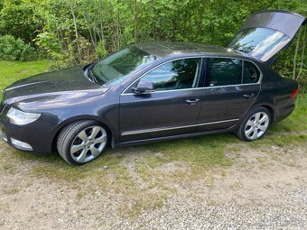 Škoda Superb ii 3,6 fsi 191 kw dsg - 2