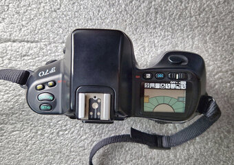 Nikon F70 – prakticky nepoužitý – jako nový - 2