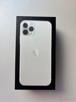 Prodám IPhone 11 Pro, stříbrný, 64 GB - 2