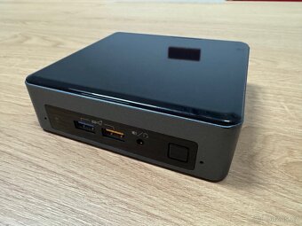 Mini PC Intel Nuc 8i3BEK - 2