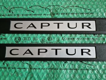 dekorativní ozdobné a ochranné lišty prahu Renault Captur 77 - 2