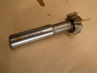 Fréza na T-drážky - 2