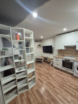 Byt 2kk, 36m2 Viklefova 1605/17 - 2