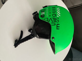 Lyžařská helma - 2