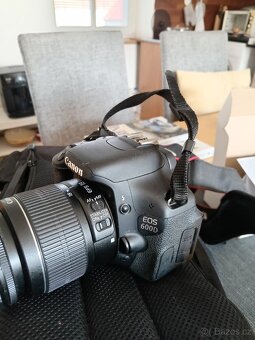 Canon zrcadlovka EOS 600D - 2