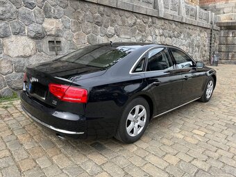 Audi A8, 3.0tdi, 2013, 250 000km dělány rozvody - 2