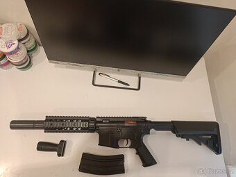 Airsoft gun m4 (elektrická) - 2