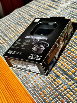 JBL Tour Pro 2 (Nová sluchátka) - 2