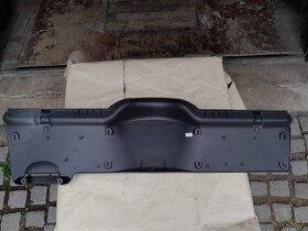 Kryst zadních dveří Opel Corsa C 09115256. - 2