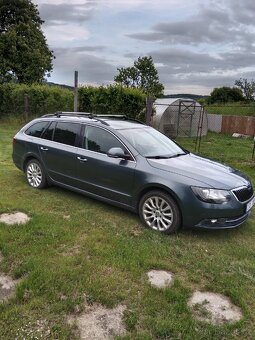 Škoda Superb kombi 2.0tdi 4x4 103 kw manuální převodovka - 2