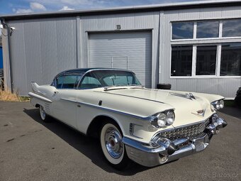 CADILLAC DEVILLE COUPE SERIES 62 1958 - 2