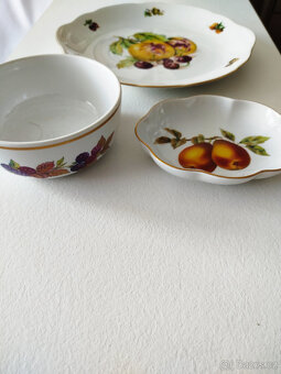 PORCELÁNOVÁ SADA NA OVOCE A KOLÁČ - 2