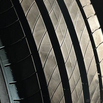 Letní pneu 205/55 R17 95W Michelin 4mm - 2