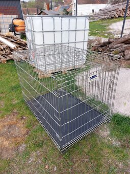 Klec Savic dog residence - 2