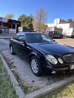 Mercedes-Benz W211 2.2 - 2