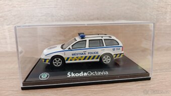 Škoda Octavia Combi Tour MP hl.m.Prahy Abrex 1:43 - 2