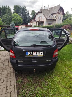 Renault Scénic - 2