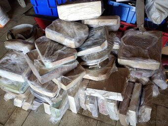 Kuchyňské hodiny. - 2