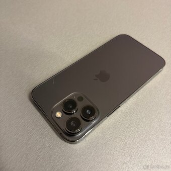 iPhone 13 Pro 256GB graphite, 12 měsíců záruka - 2